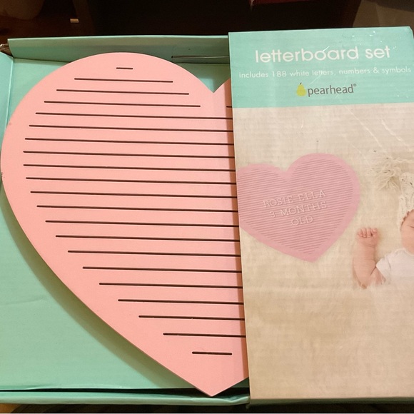 Pearhead Design Pearhead Light Pink Heart Shaped Letter Board White